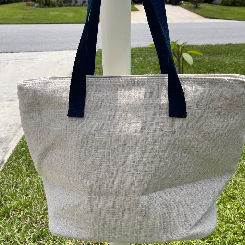 RAE DUNN Weekend Butterfly Tan/Blue Insulated Tote - Picture 3 of 12